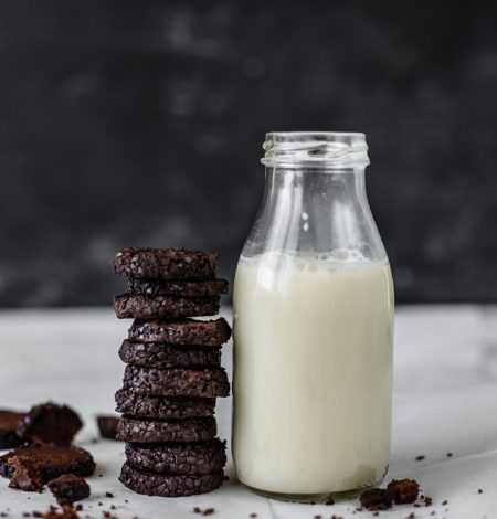 Μπισκότα βουτύρου με σοκολάτα